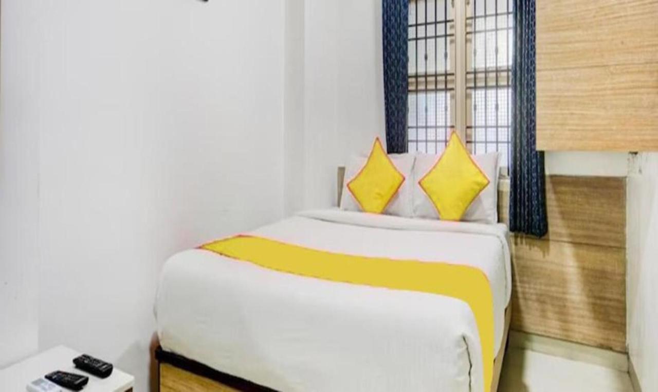 OYO Flagship 87111 i5 Boutique Hotel Chennai Extérieur photo