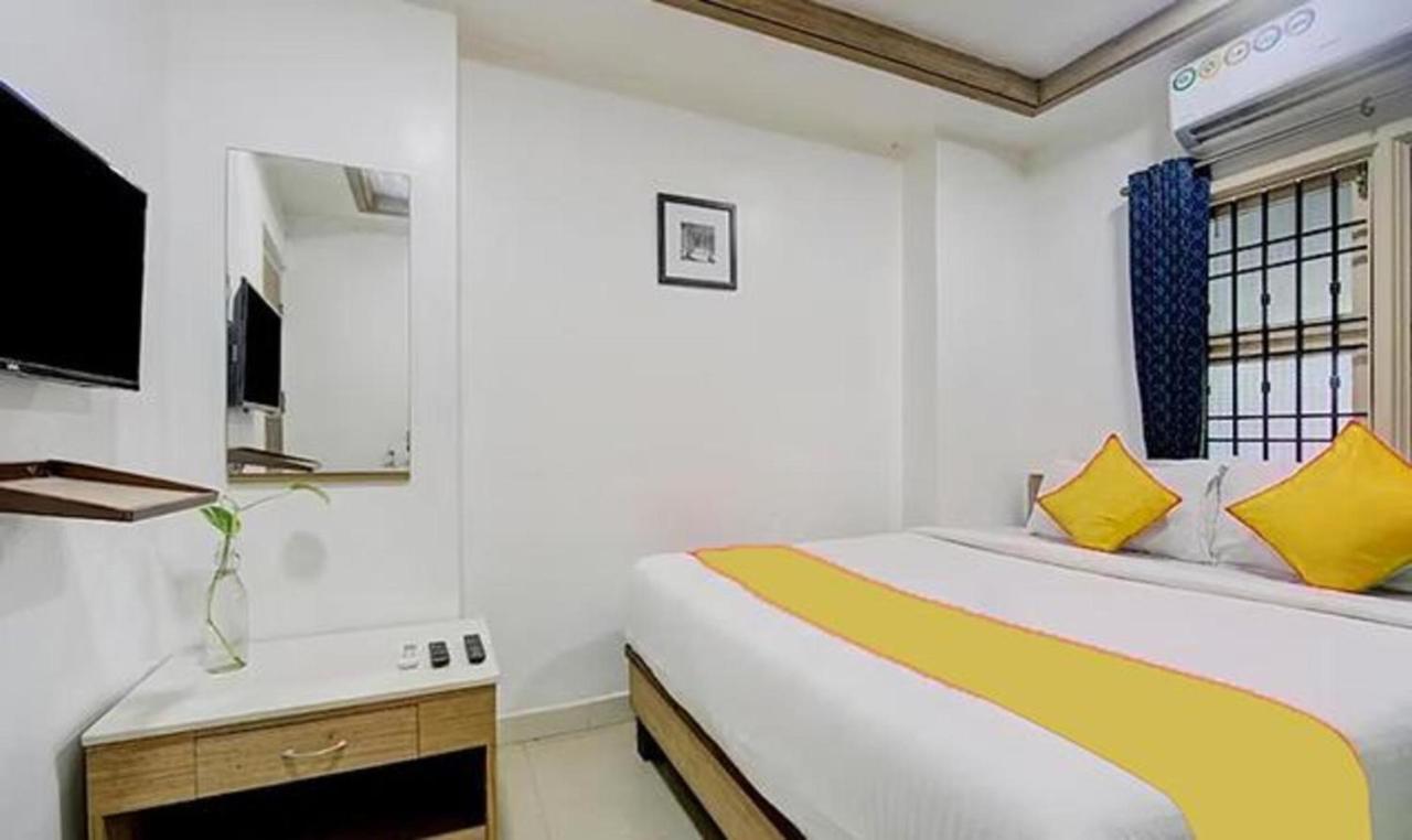 OYO Flagship 87111 i5 Boutique Hotel Chennai Extérieur photo