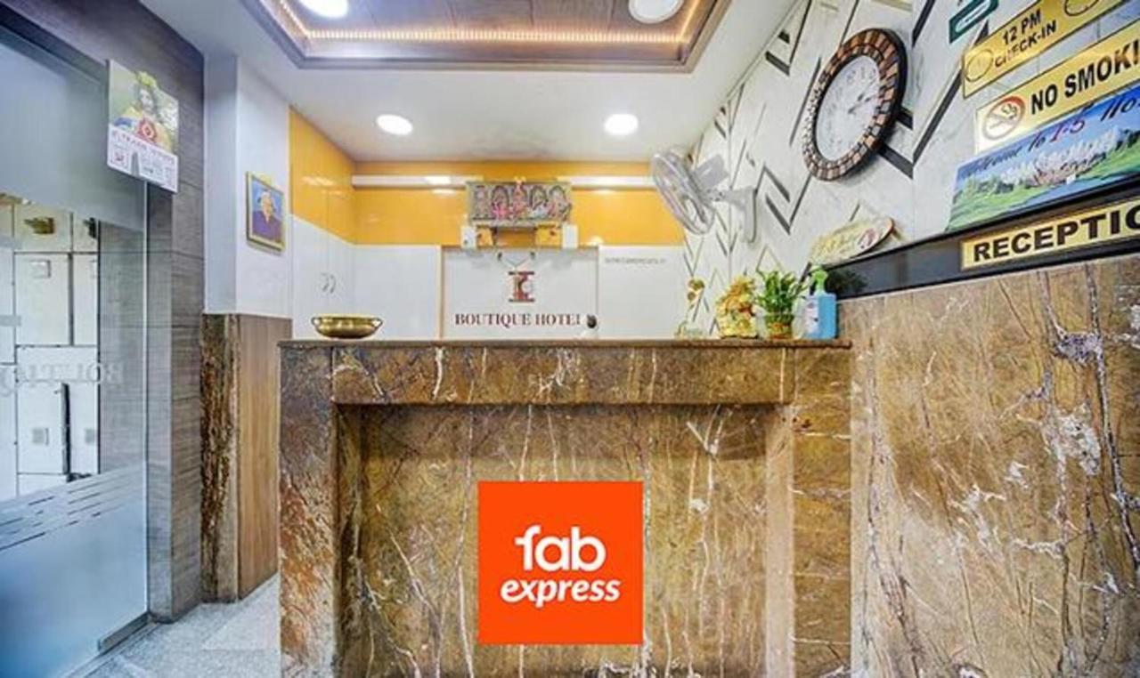 OYO Flagship 87111 i5 Boutique Hotel Chennai Extérieur photo